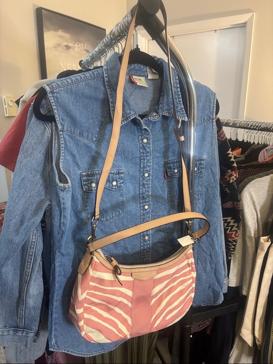 Dresses & Skirts - Women’s item for posh show